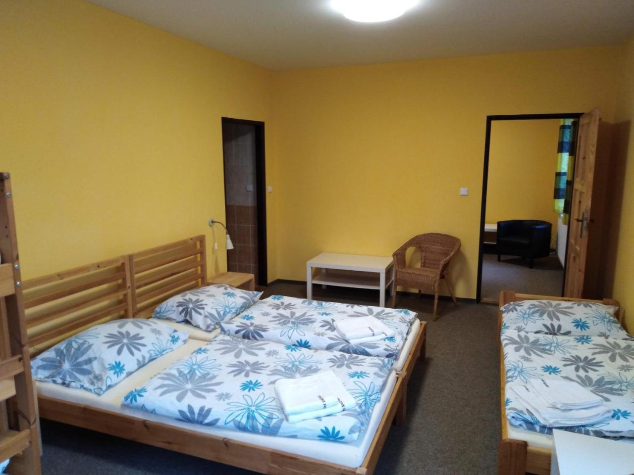 Penzion Snezenka Jiretin pod Bukovou Buitenkant foto