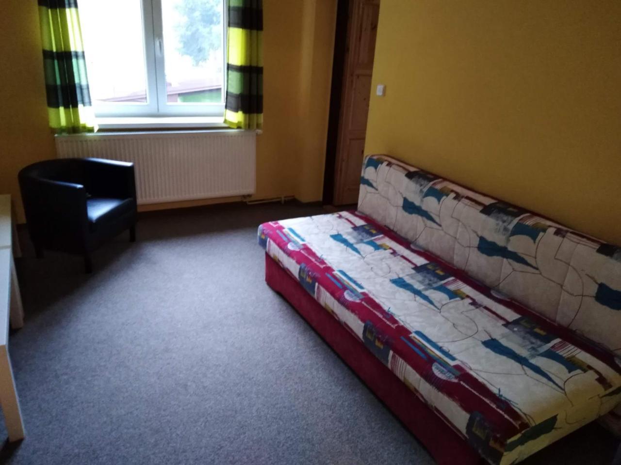 Penzion Snezenka Jiretin pod Bukovou Buitenkant foto